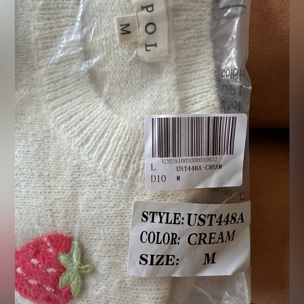 POL Cream Short Sleeve Sweater with Red Strawberry Motif - Picture 6 of 6